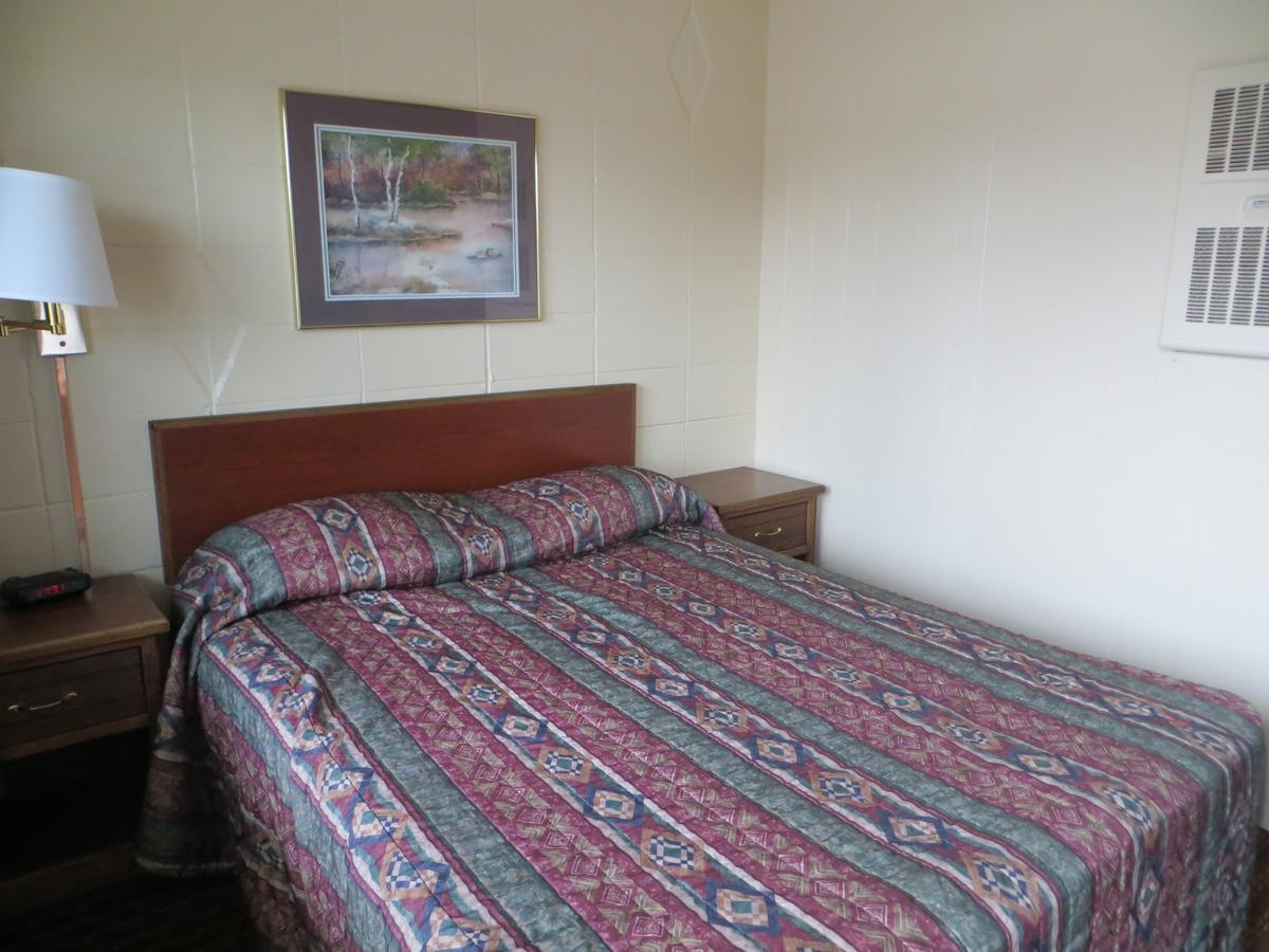 Carter Lake Deluxe Inn/Extended Stay - Council Bluffs المظهر الخارجي الصورة