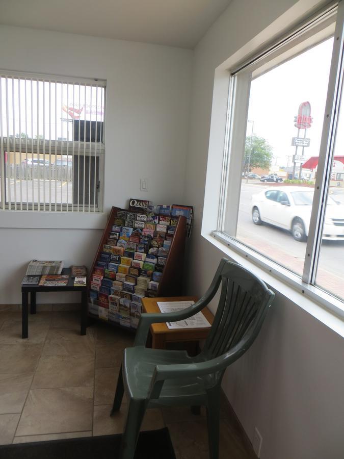Carter Lake Deluxe Inn/Extended Stay - Council Bluffs المظهر الخارجي الصورة